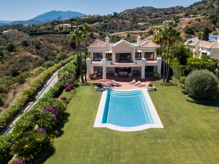 Villa La Rotonda -Marbella Hill Club-aerial view
